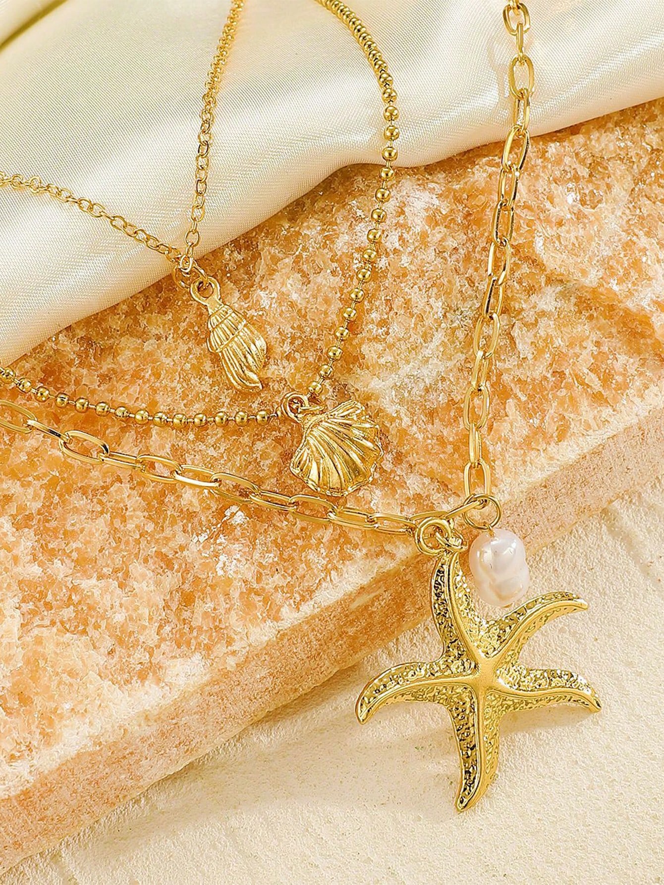 Vintage Alloy Necklace For Women Vintage Alloy Necklace For Women